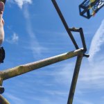 Il telaio di bici in vetta al Monviso - Foto arch. EGAP Monviso